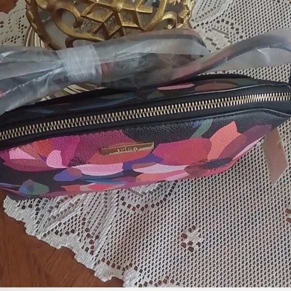 Trina Turk Multi Floral Small Shoulder Bag - Picture 8 of 15